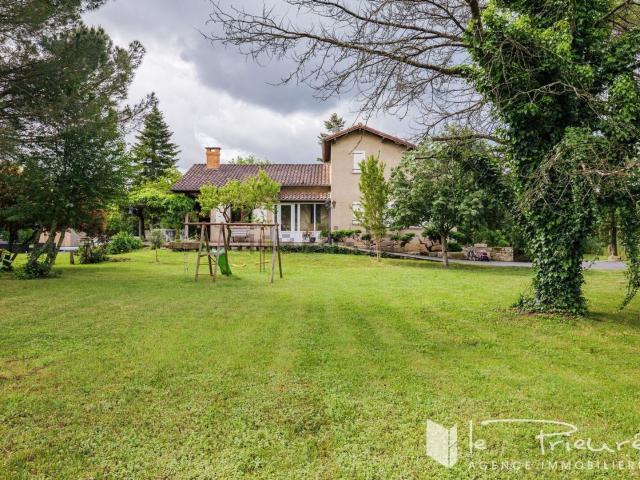 Maison, Montdragon