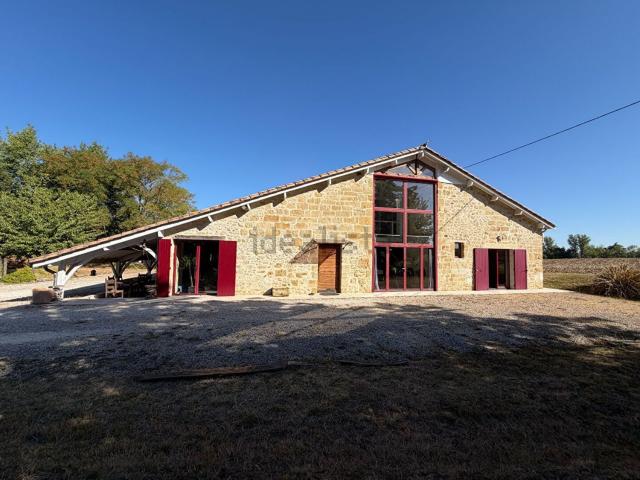 Maison, Monteton
