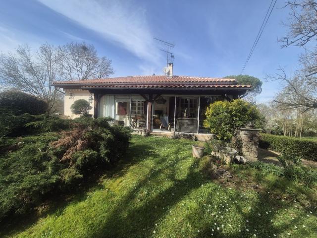 Maison, Monteils