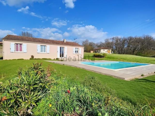 Maison, Monteils