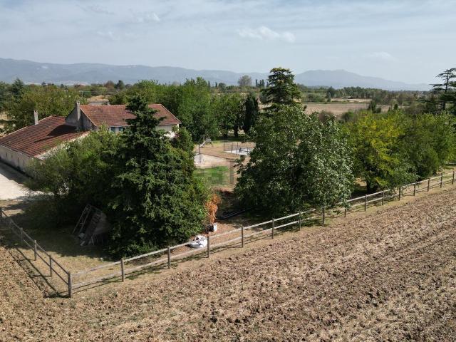 Maison, Montélier