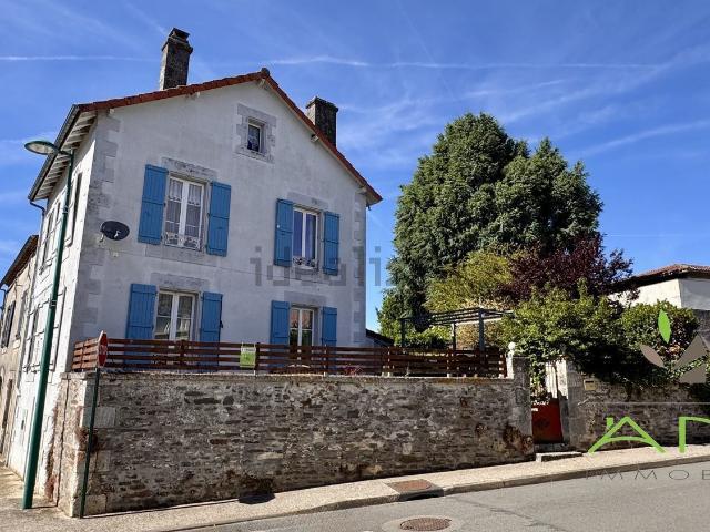 Maison, Montembœuf