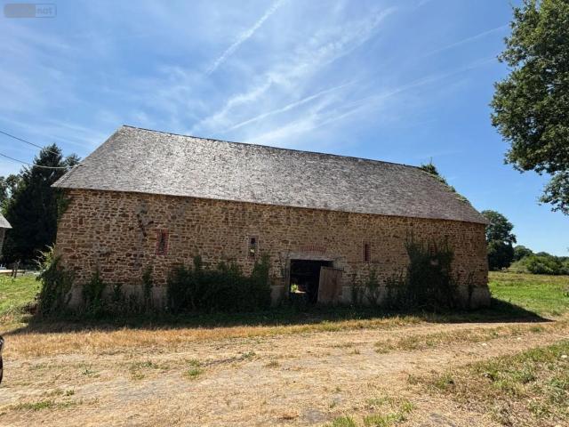 Maison, Montenay