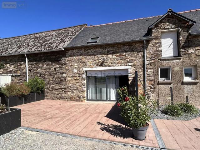 Maison, Monteneuf