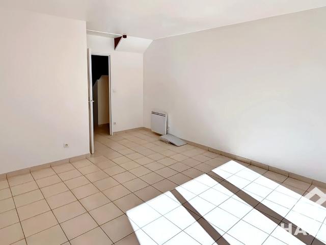 Maison Montereau Fault Yonne 3 pièce s 65.60 m2