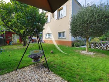 Maison Montesson 7 pièce s 140 m2