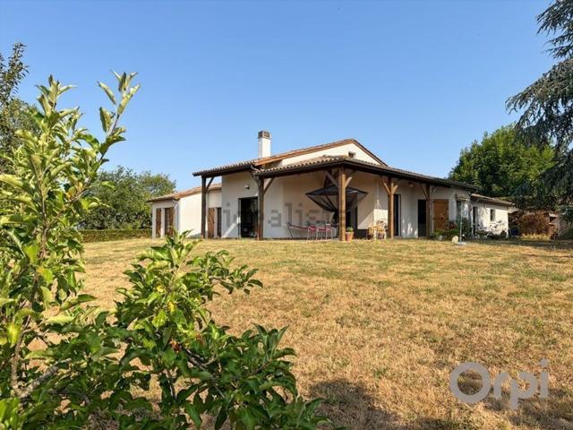 Maison, Montestruc sur Gers