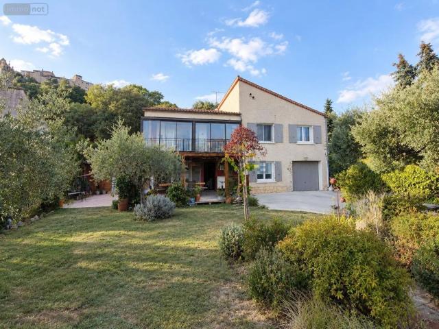 Maison, Montfort