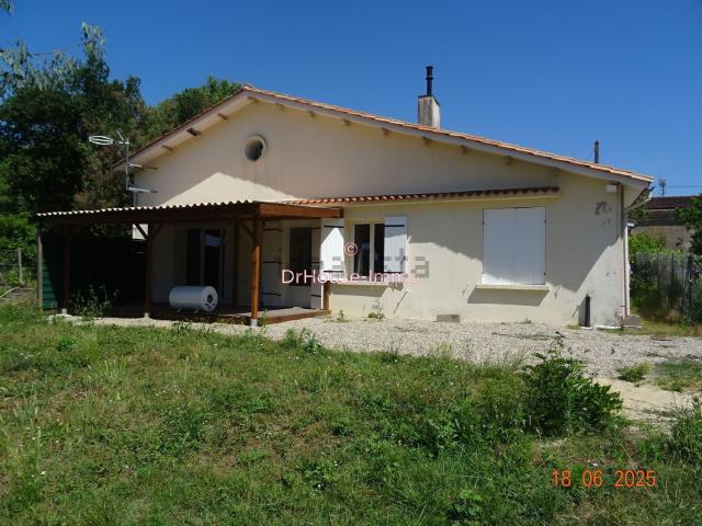 Maison, Montguyon