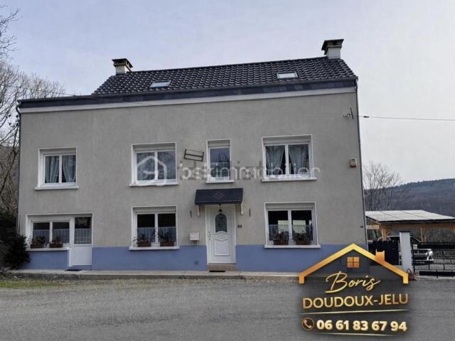 Maison, Monthermé