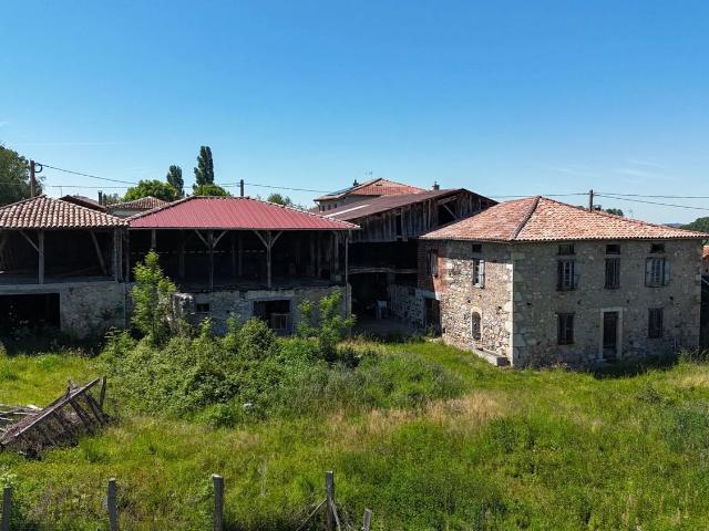 Maison, Montjoie en Couserans