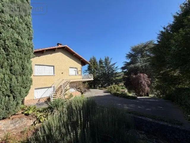 Maison, Montluel