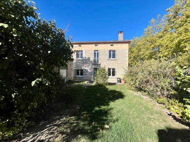 Maison, Montpezat de Quercy