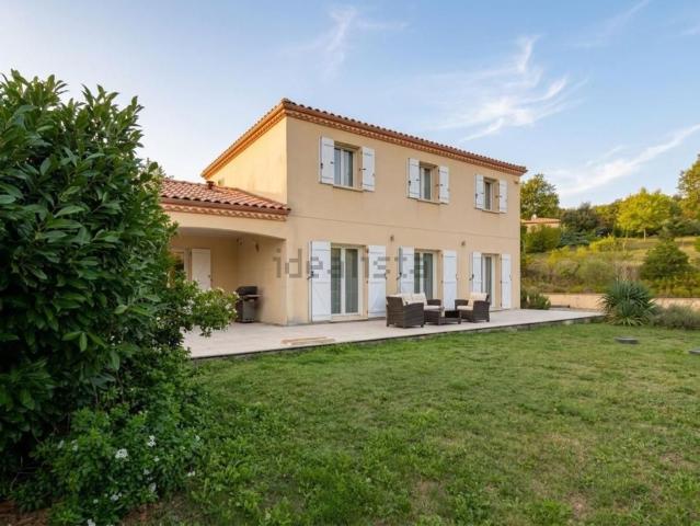 Maison, Montpezat de Quercy