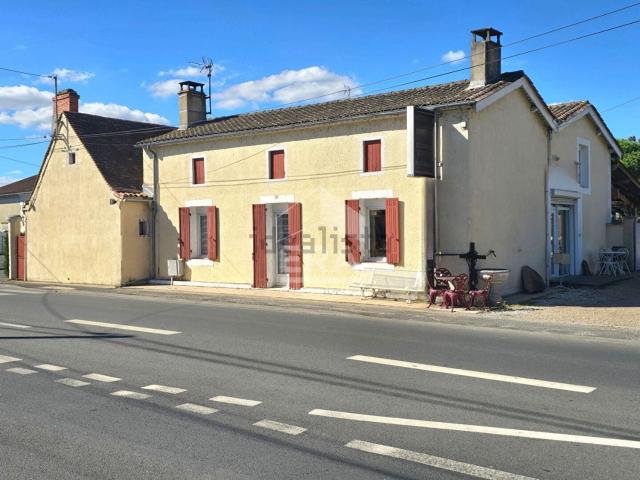 Maison, Montpon Ménestérol