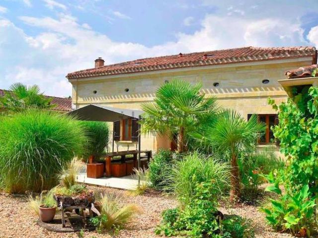 Maison, Montpon Ménestérol