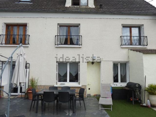 Maison, Montreuil aux Lions