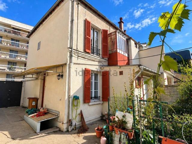 Maison, Montreuil