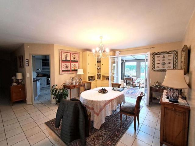 Maison Montreuil 6 pièces155 m2