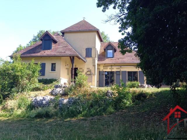 Maison, Montrond