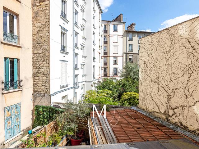 Maison Montrouge 43.09 m2 au sol, terrasse et dépendance