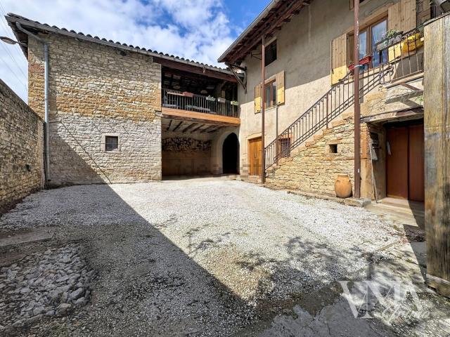 Maison, Morancé
