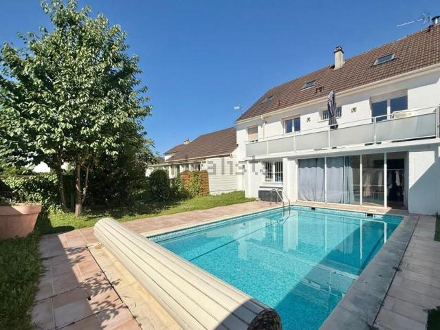 Maison, Morangis