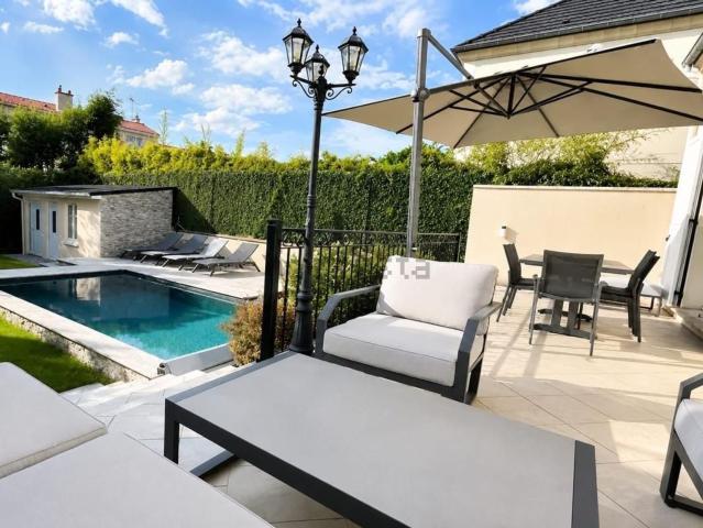 Maison, Morangis
