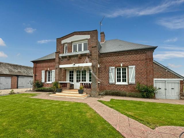 Maison, Morgny