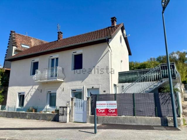 Maison, Morestel