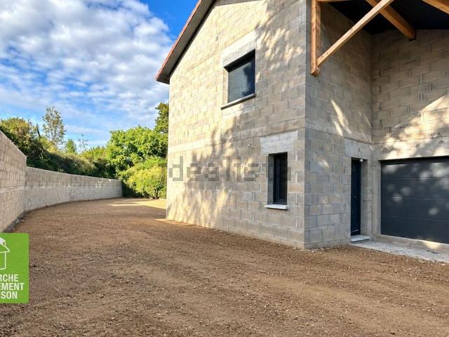 Maison, Morestel