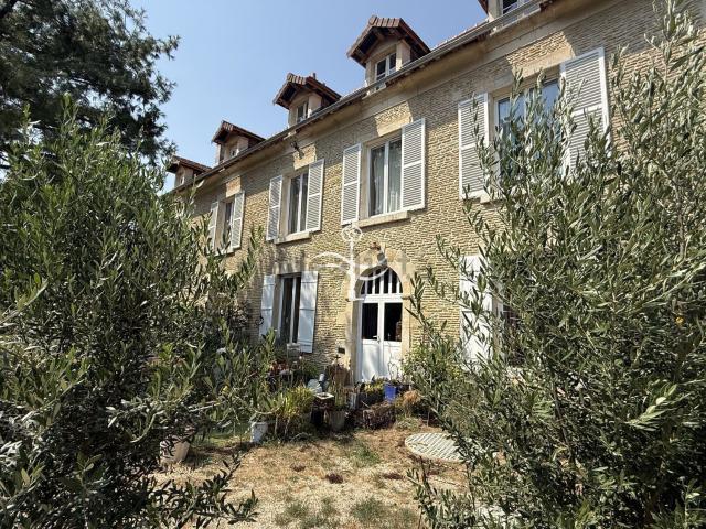 Maison, Morteaux Coulibœuf