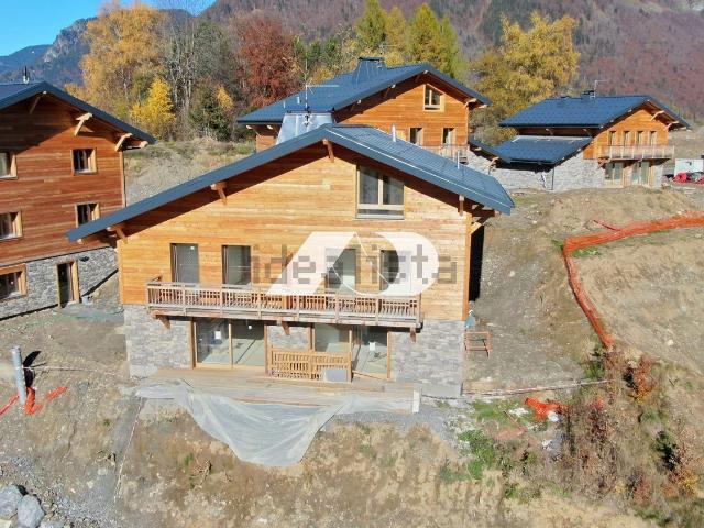 Maison, Essert Romand