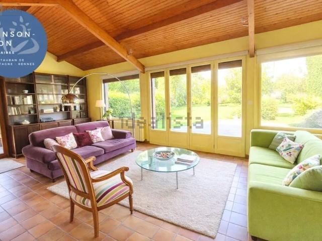 Maison, Mauron