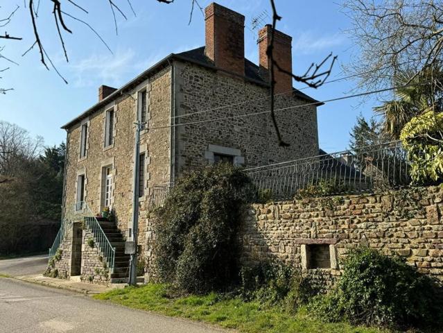 Maison, Mauron