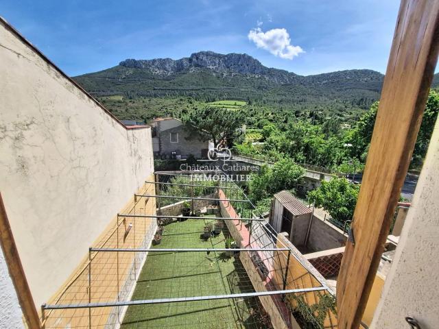 Maison, Maury