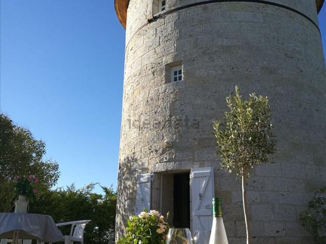 Maison, Mauvezin