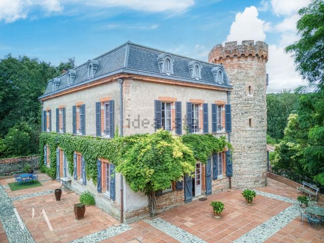 Maison, Mauzac