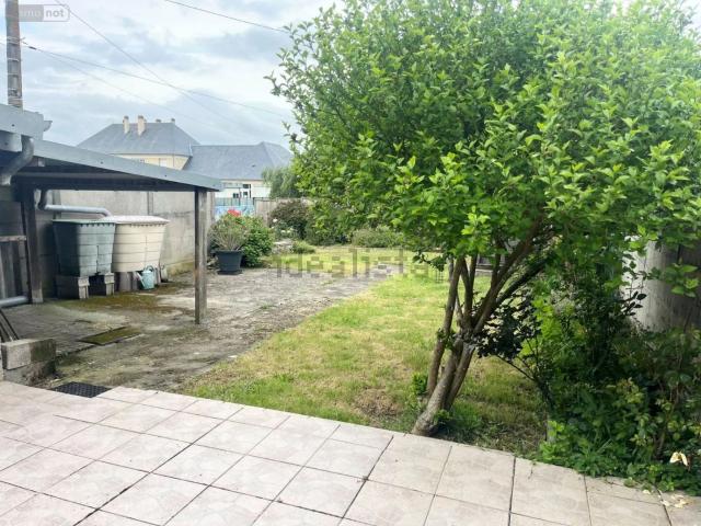 Maison, May sur Orne