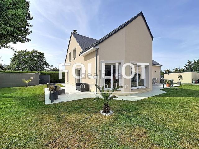 Maison, May sur Orne