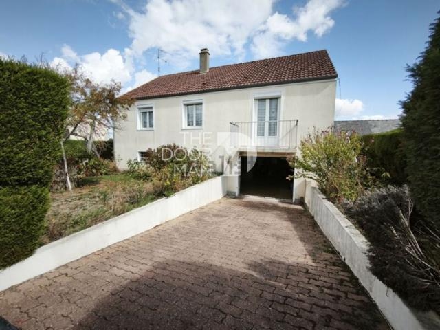 Maison, Mayenne