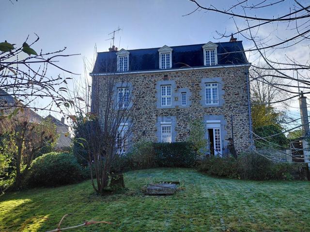 Maison, Mayenne