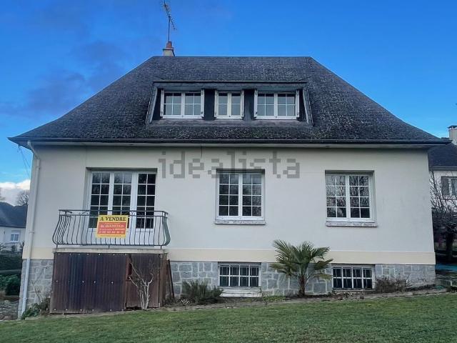 Maison, Mayenne
