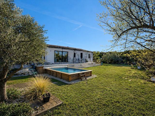 Maison, Mazan