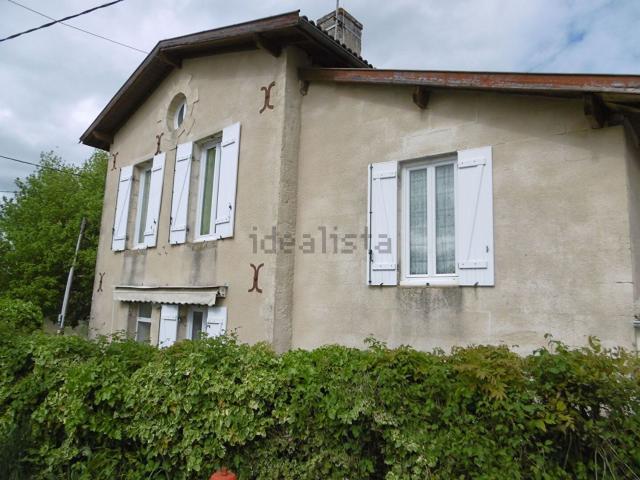 Maison, Mazères