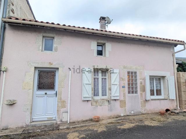 Maison, Mazerolles