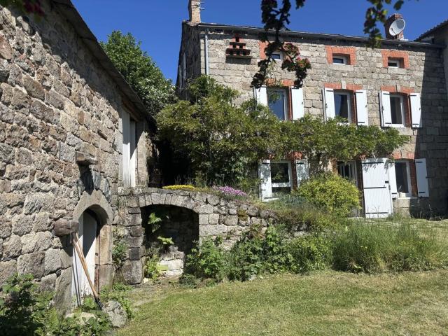 Maison, Mazet Saint Voy