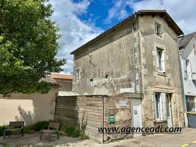 Maison, Mazières en Gâtine