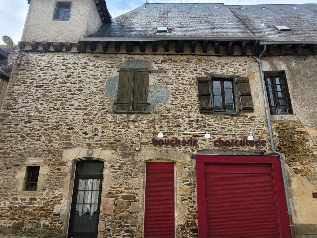 Maison, Magnac Bourg