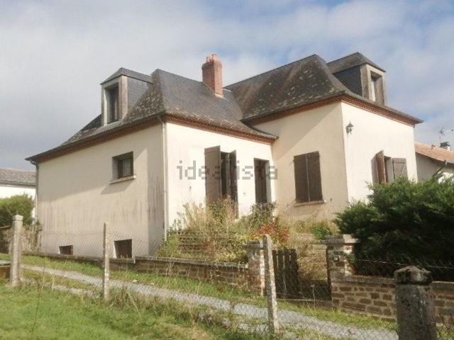 Maison, Magnac Laval